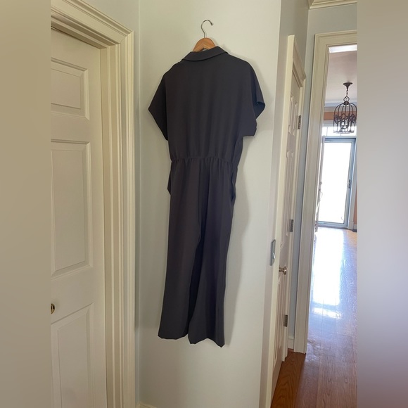 Brochu Walker Womens Sheyla Wrap Jumpsuit L Otter Gray Tie Waist Short Sleeve - Picture 6 of 7